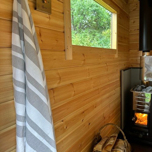 02_e5dec012-bc9a-4baa-9212-9c6daec2a1c3